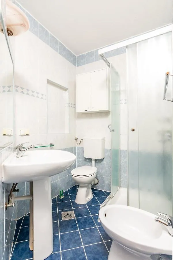 Apartment Rovinj 9701B Хорватия